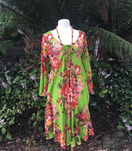 Load image into Gallery viewer, Peasant Dress