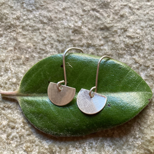 Half-Moon Earrings (medium)